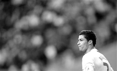 重庆铜梁龙签下山东泰山B队球员张英凯（重庆铜梁龙引进山东泰山B队球员张英凯）