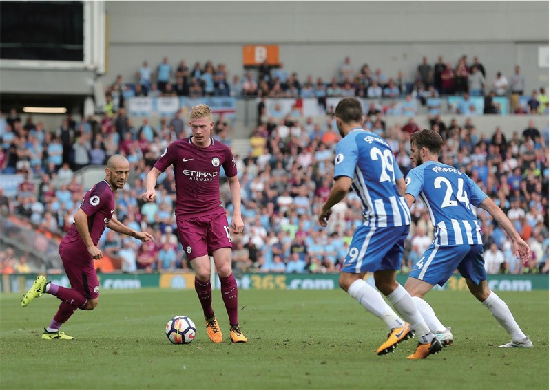 足球中超多名老将宣布退役，时代落幕（中超多位老将相继挂靴，一个时代谢幕）