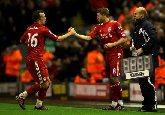 客战梅州建功，英博18岁小将杨铭锐斩获职业生涯首球（客场对阵梅州，18岁小将杨铭锐为英博攻入职业处子球）