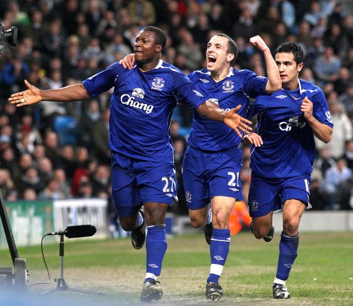 中超比赛精彩回放：上海海港绝杀山东,（中超焦点战回顾：上海海港补时绝杀山东队）